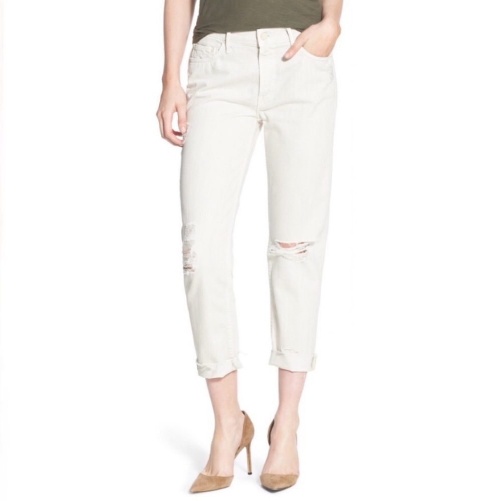 MOTHER Dropout Fray Denim in Party Favors White